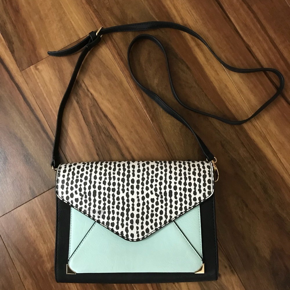 ALDO Envelope Crossbody Handbag